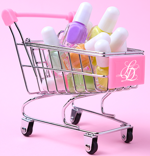 Men Basic Manicure (includes nail lacquer)